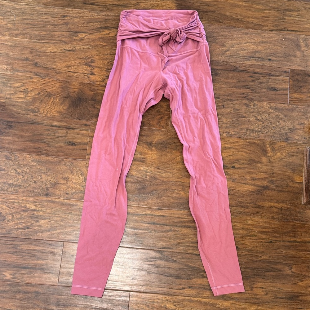 lululemon athletica Leggings in pink